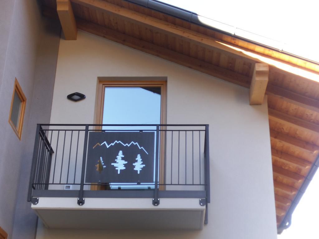 Aparthotel Dolomites Living&Relax Commezzadura Pokoj fotografie