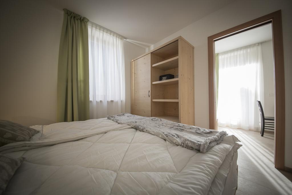 Aparthotel Dolomites Living&Relax Commezzadura Exteriér fotografie